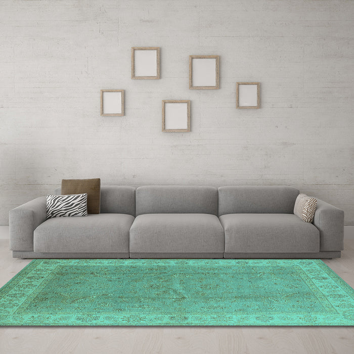 Machine Washable Oriental Turquoise Industrial Area Rugs in a Living Room,, wshurb3128turq