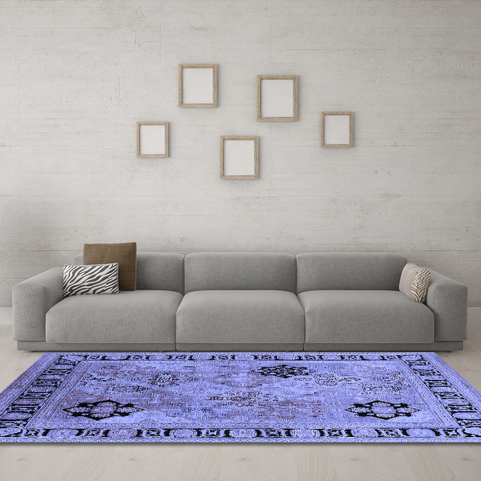 Machine Washable Oriental Blue Industrial Rug in a Living Room, wshurb3129blu