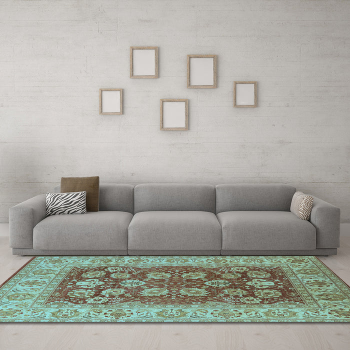 Machine Washable Oriental Light Blue Industrial Rug in a Living Room, wshurb3131lblu