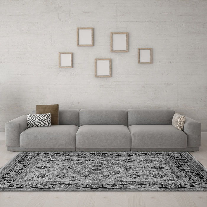 Machine Washable Oriental Gray Industrial Rug in a Living Room,, wshurb3132gry