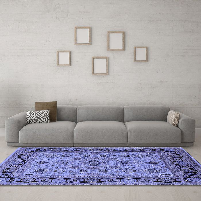 Machine Washable Oriental Blue Industrial Rug in a Living Room, wshurb3132blu