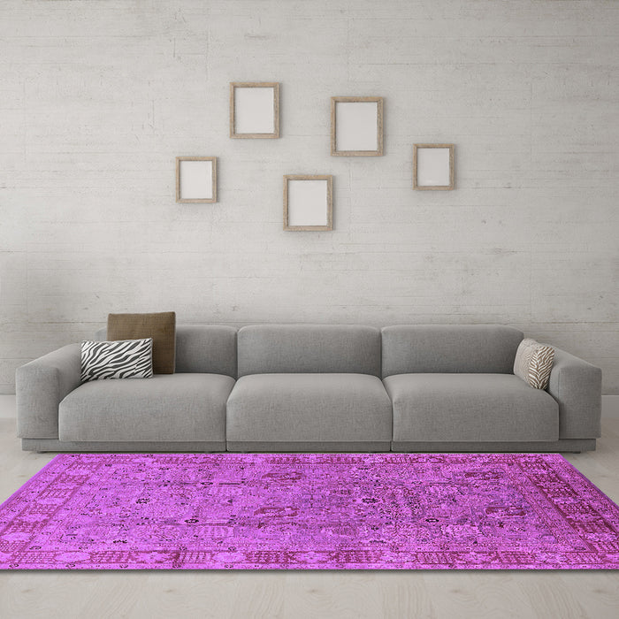 Machine Washable Oriental Purple Industrial Area Rugs in a Living Room, wshurb3133pur