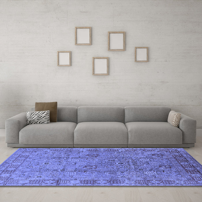 Machine Washable Oriental Blue Industrial Rug in a Living Room, wshurb3133blu