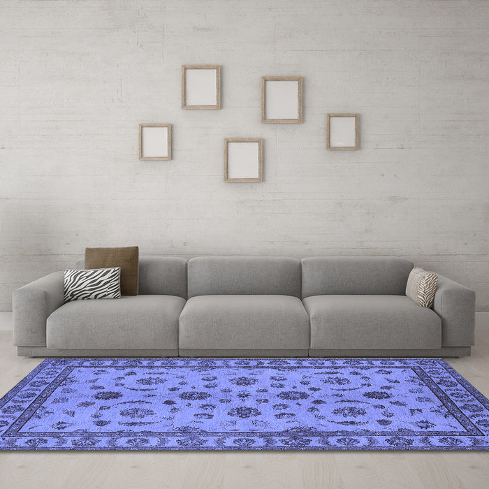 Machine Washable Oriental Blue Industrial Rug in a Living Room, wshurb3136blu