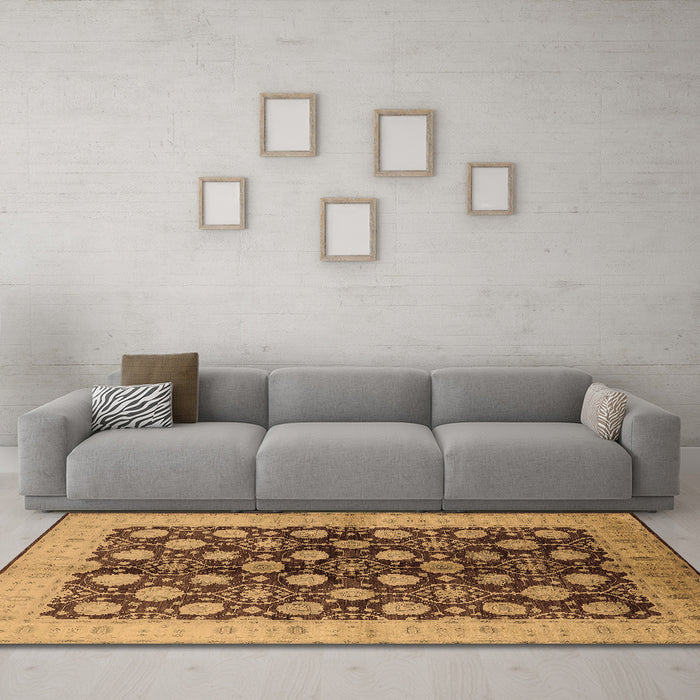 Machine Washable Oriental Brown Industrial Rug in a Living Room,, wshurb3141brn