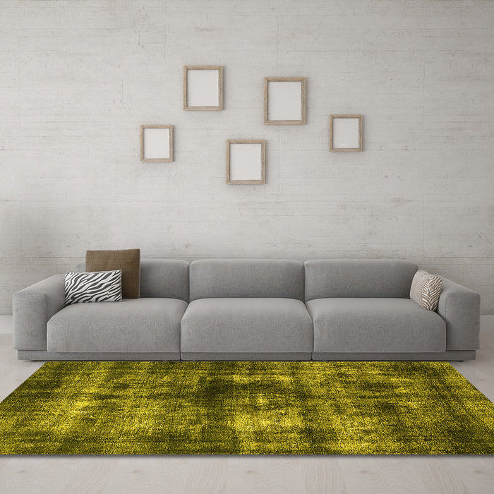 Machine Washable Oriental Yellow Industrial Rug in a Living Room, wshurb3143yw