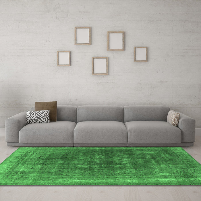Machine Washable Oriental Emerald Green Industrial Area Rugs in a Living Room,, wshurb3147emgrn