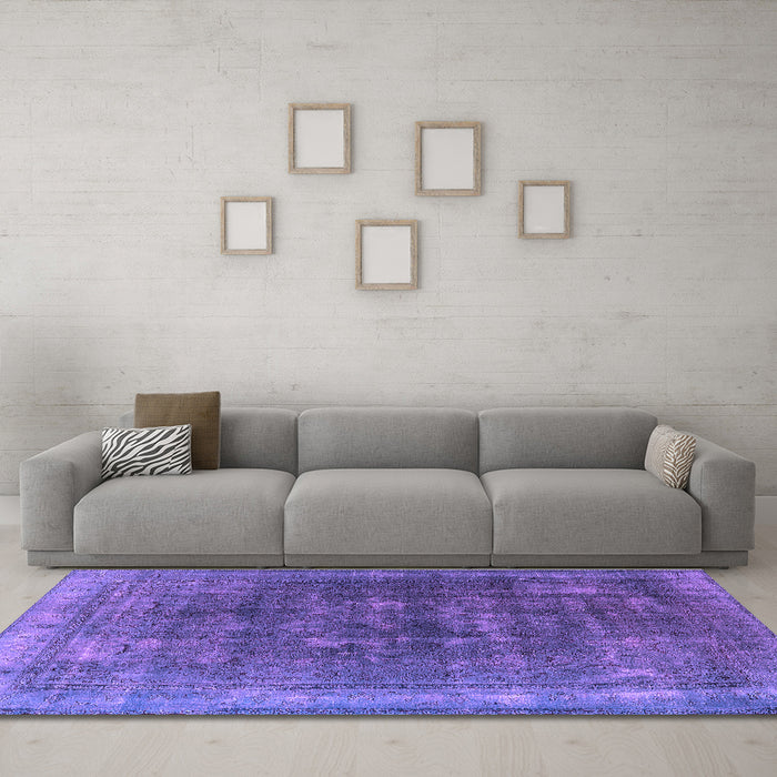 Machine Washable Oriental Purple Industrial Area Rugs in a Living Room, wshurb3147pur