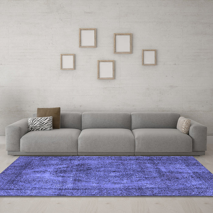 Machine Washable Oriental Blue Industrial Rug in a Living Room, wshurb3148blu