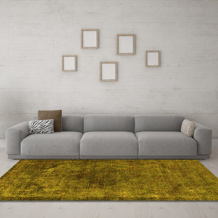 Machine Washable Oriental Yellow Industrial Rug in a Living Room, wshurb3150yw