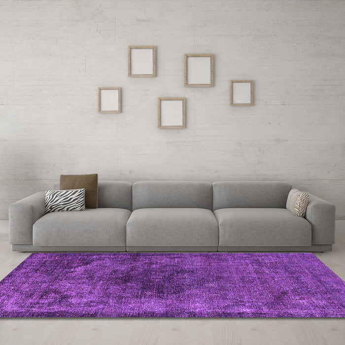 Machine Washable Oriental Purple Industrial Area Rugs in a Living Room, wshurb3150pur