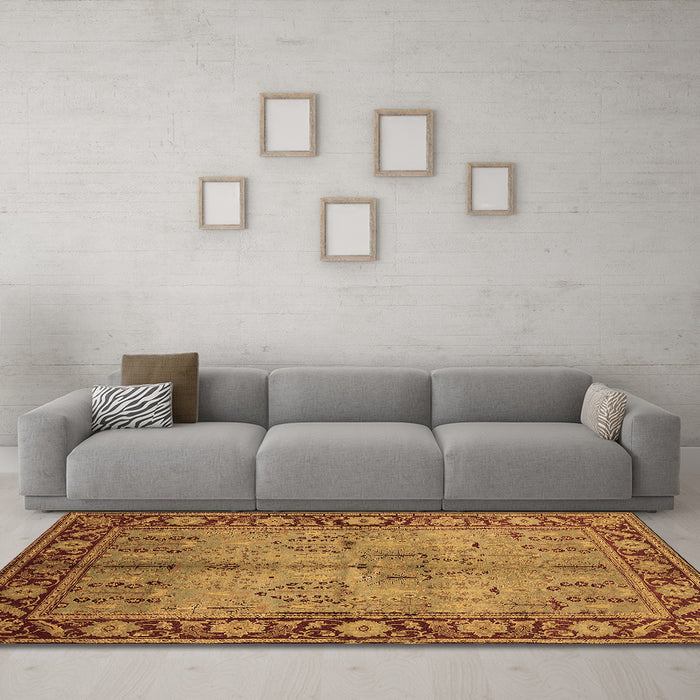 Machine Washable Oriental Brown Industrial Rug in a Living Room,, wshurb3153brn