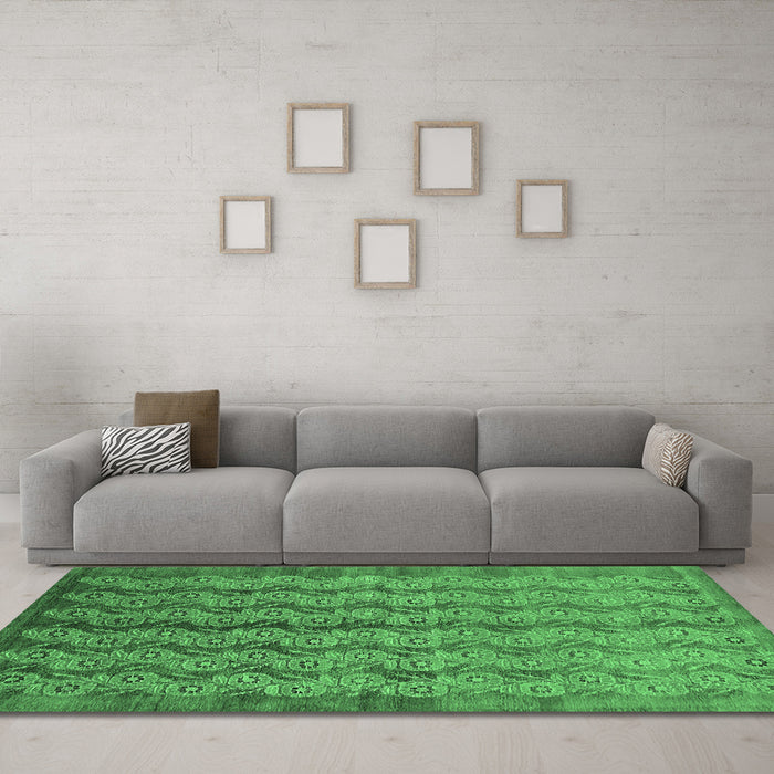 Machine Washable Oriental Emerald Green Industrial Area Rugs in a Living Room,, wshurb3155emgrn