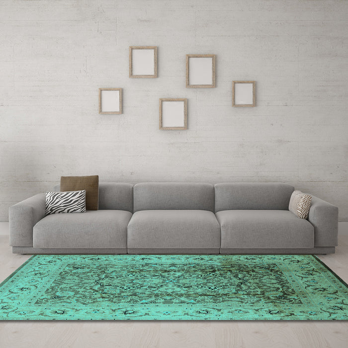 Machine Washable Oriental Turquoise Industrial Area Rugs in a Living Room,, wshurb3156turq
