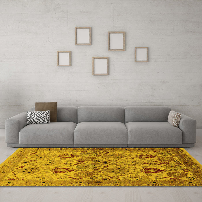 Machine Washable Oriental Yellow Industrial Rug in a Living Room, wshurb3158yw