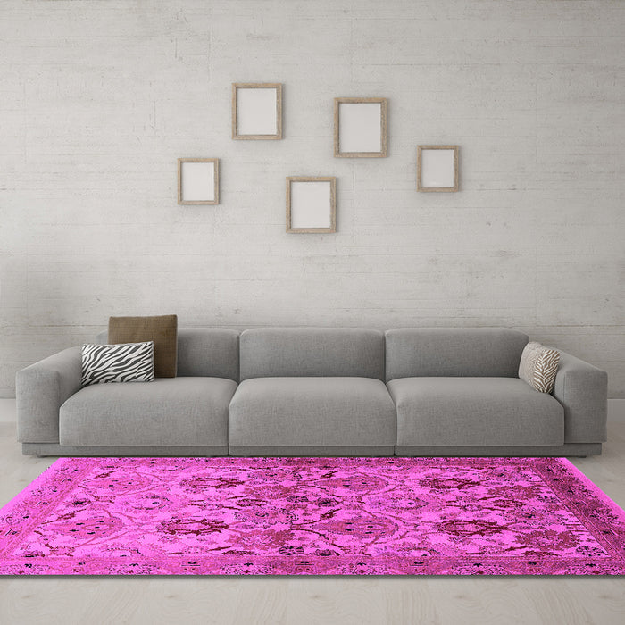 Machine Washable Oriental Pink Industrial Rug in a Living Room, wshurb3158pnk