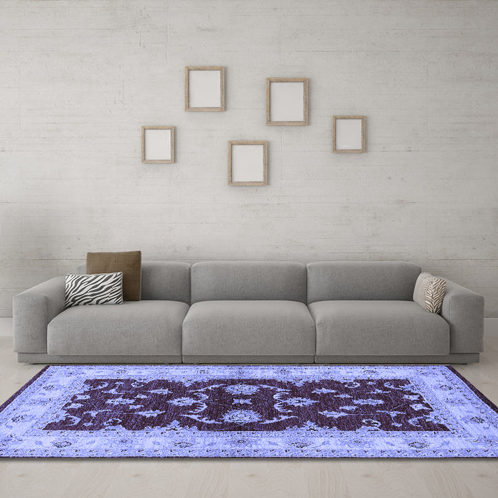 Machine Washable Oriental Blue Industrial Rug in a Living Room, wshurb3159blu