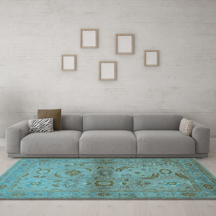 Machine Washable Oriental Light Blue Industrial Rug in a Living Room, wshurb3162lblu