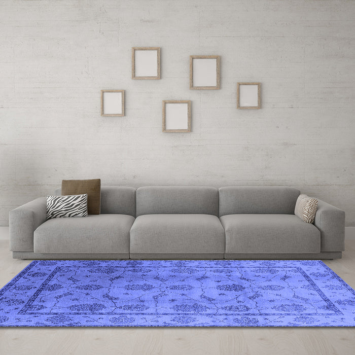 Machine Washable Oriental Blue Industrial Rug in a Living Room, wshurb3166blu