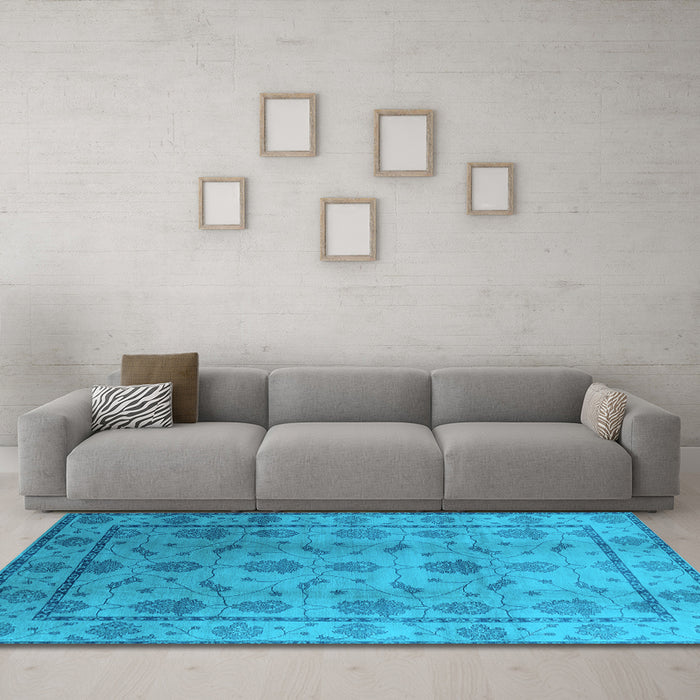 Machine Washable Oriental Light Blue Industrial Rug in a Living Room, wshurb3166lblu