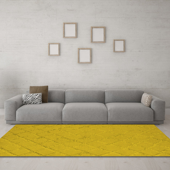 Machine Washable Oriental Yellow Industrial Rug in a Living Room, wshurb3167yw