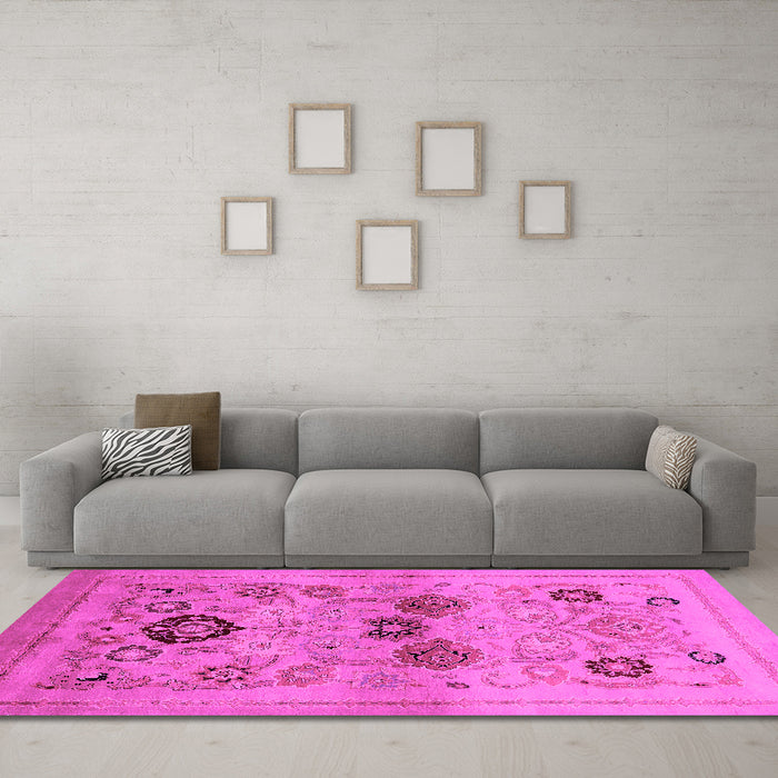 Machine Washable Oriental Pink Industrial Rug in a Living Room, wshurb3168pnk