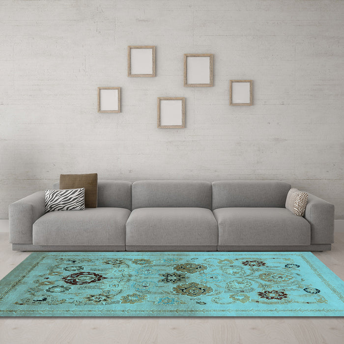 Machine Washable Oriental Light Blue Industrial Rug in a Living Room, wshurb3168lblu