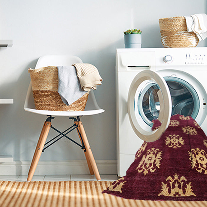 Machine Washable Industrial Modern Red Rug in a Washing Machine, wshurb3169