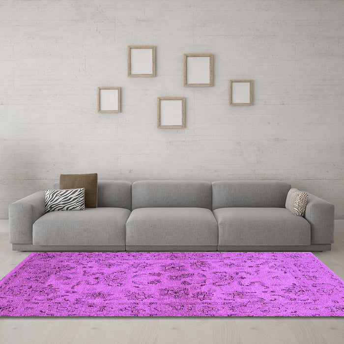 Machine Washable Oriental Purple Industrial Area Rugs in a Living Room, wshurb3170pur