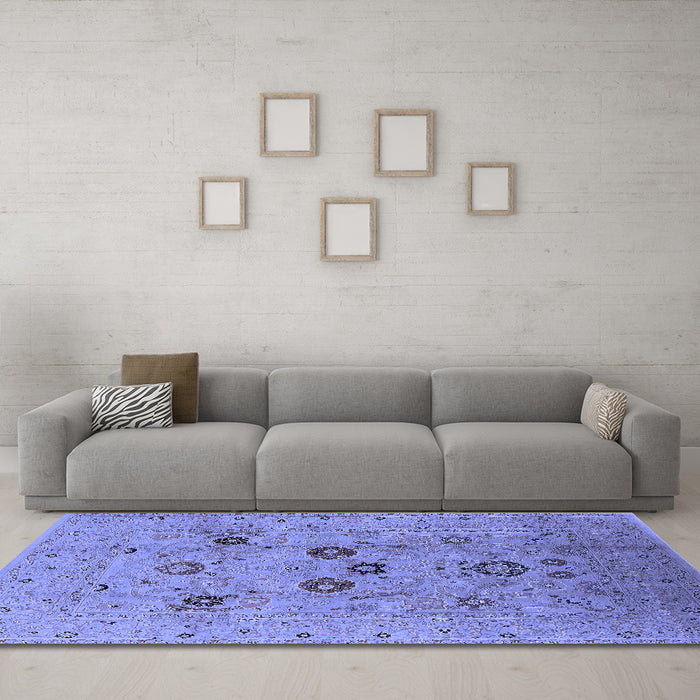 Machine Washable Oriental Blue Industrial Rug in a Living Room, wshurb3172blu