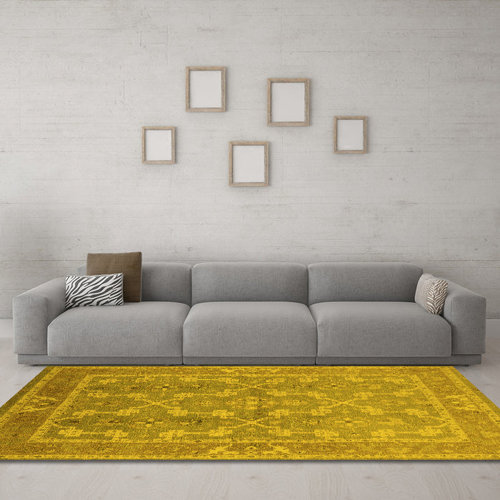 Machine Washable Oriental Yellow Industrial Rug in a Living Room, wshurb3178yw
