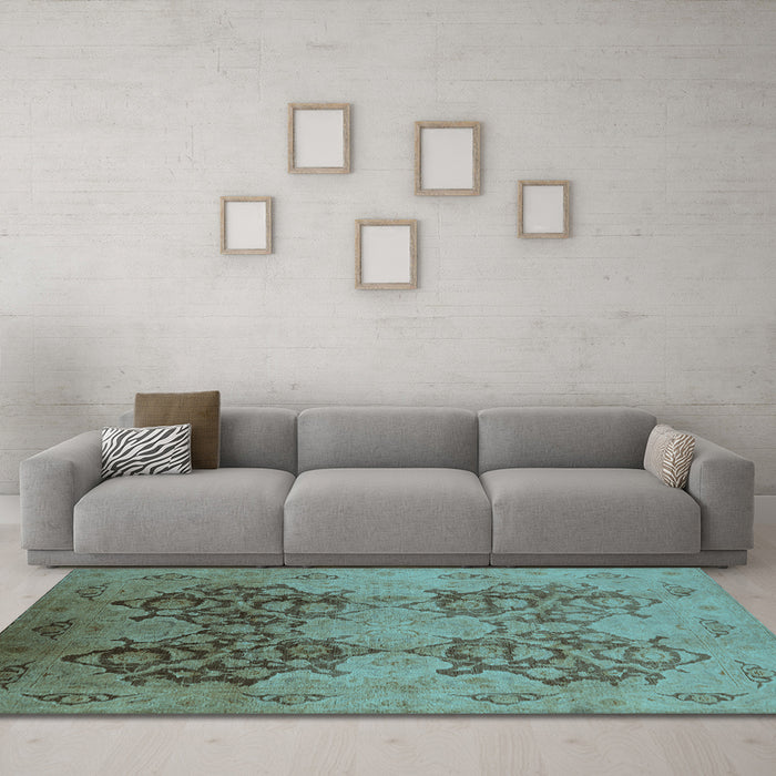 Machine Washable Oriental Light Blue Industrial Rug in a Living Room, wshurb3179lblu