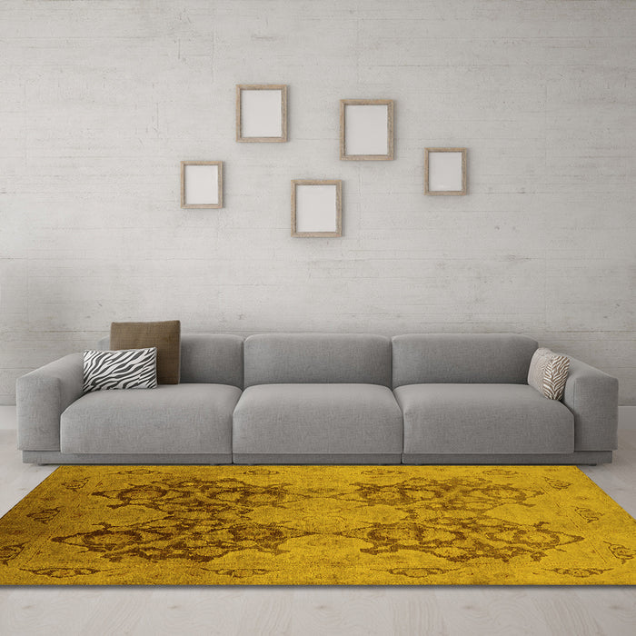 Machine Washable Oriental Yellow Industrial Rug in a Living Room, wshurb3179yw
