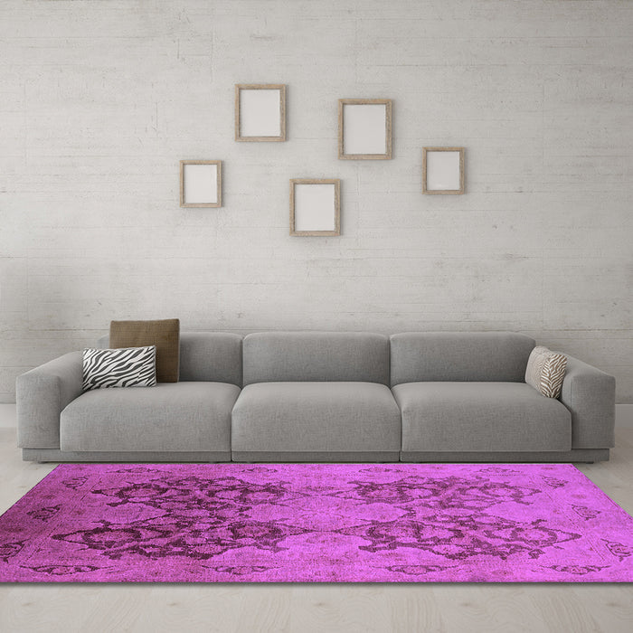 Machine Washable Oriental Purple Industrial Area Rugs in a Living Room, wshurb3179pur