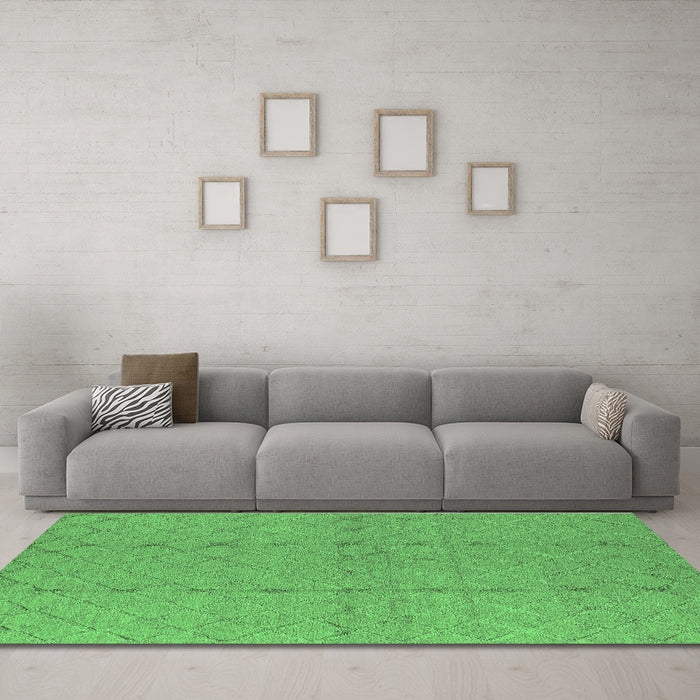 Machine Washable Oriental Green Industrial Area Rugs in a Living Room,, wshurb3181grn