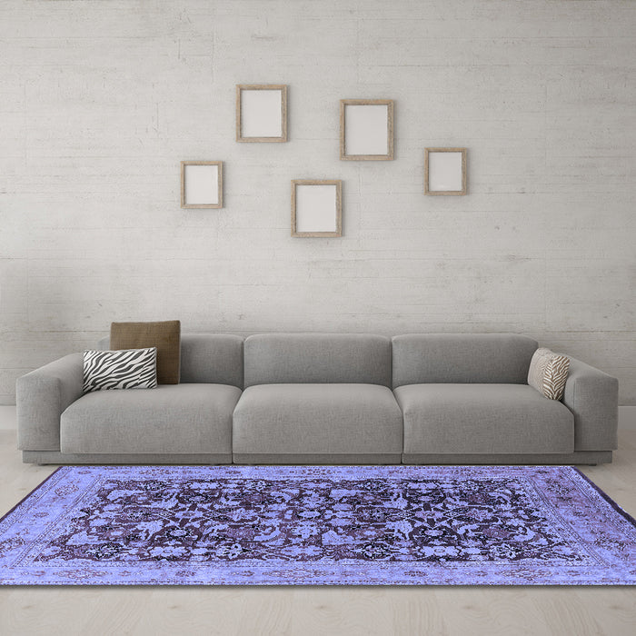 Machine Washable Oriental Blue Industrial Rug in a Living Room, wshurb3182blu