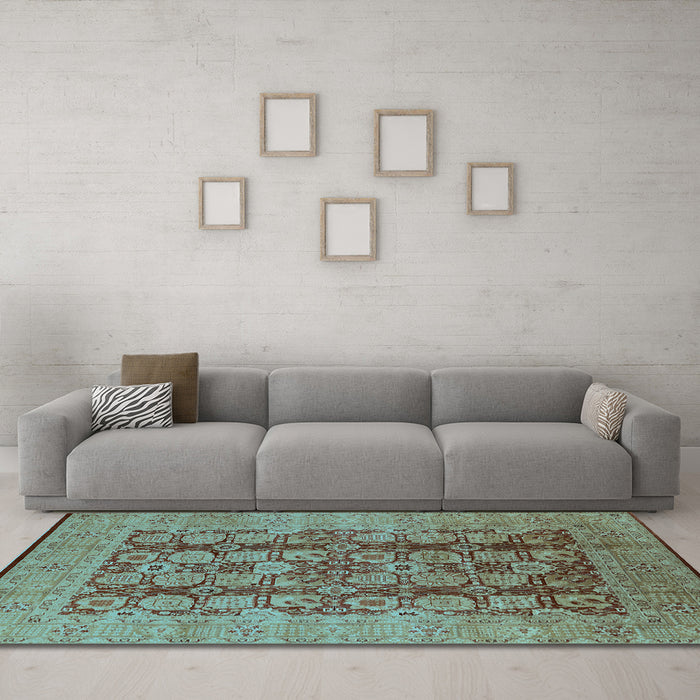 Machine Washable Oriental Light Blue Industrial Rug in a Living Room, wshurb3184lblu