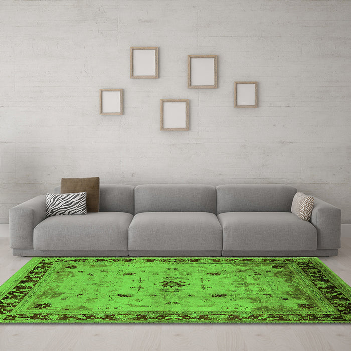 Machine Washable Oriental Green Industrial Area Rugs in a Living Room,, wshurb3191grn