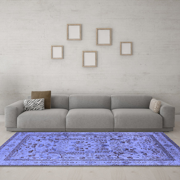 Machine Washable Oriental Blue Industrial Rug in a Living Room, wshurb3192blu