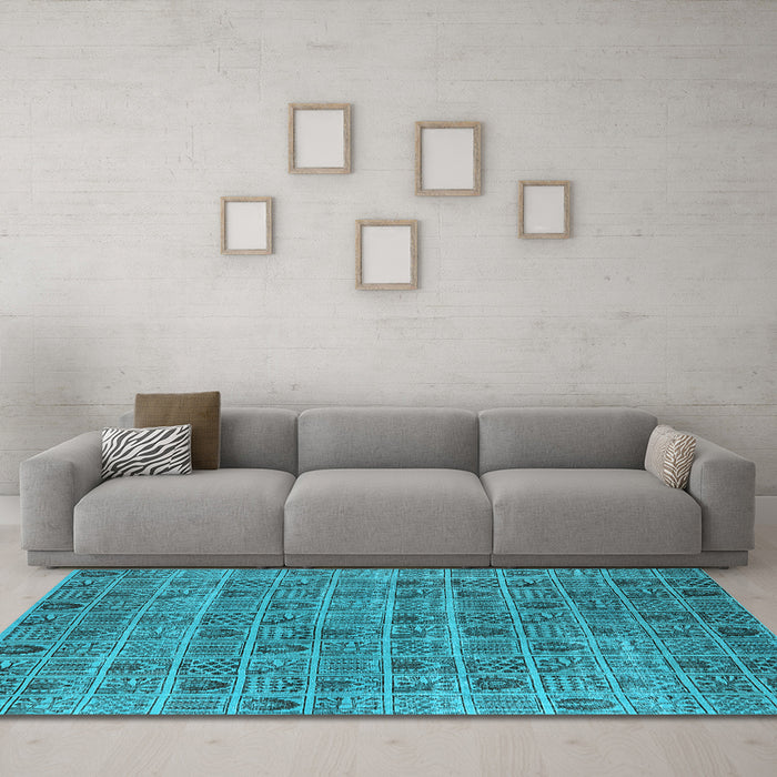 Machine Washable Oriental Light Blue Industrial Rug in a Living Room, wshurb3194lblu