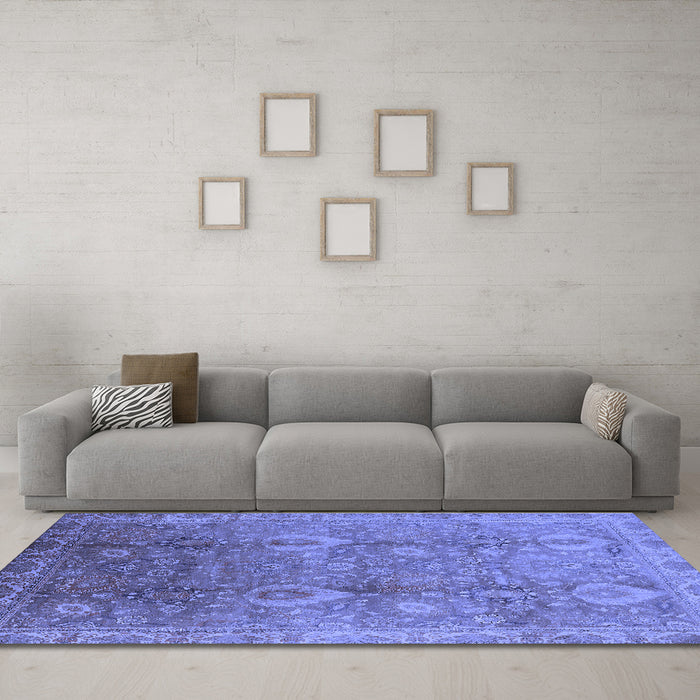Machine Washable Oriental Blue Industrial Rug in a Living Room, wshurb3197blu
