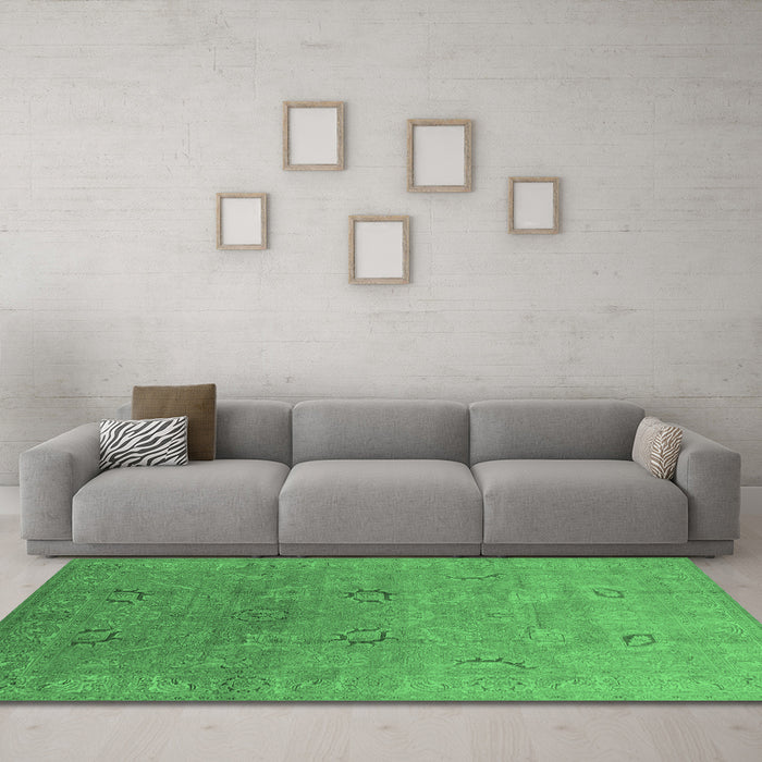 Machine Washable Oriental Emerald Green Industrial Area Rugs in a Living Room,, wshurb3202emgrn