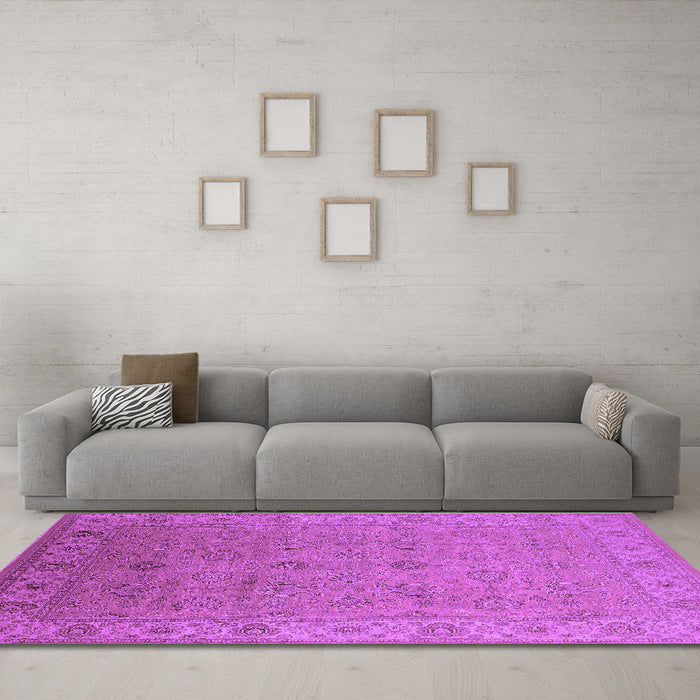 Machine Washable Oriental Purple Industrial Area Rugs in a Living Room, wshurb3203pur