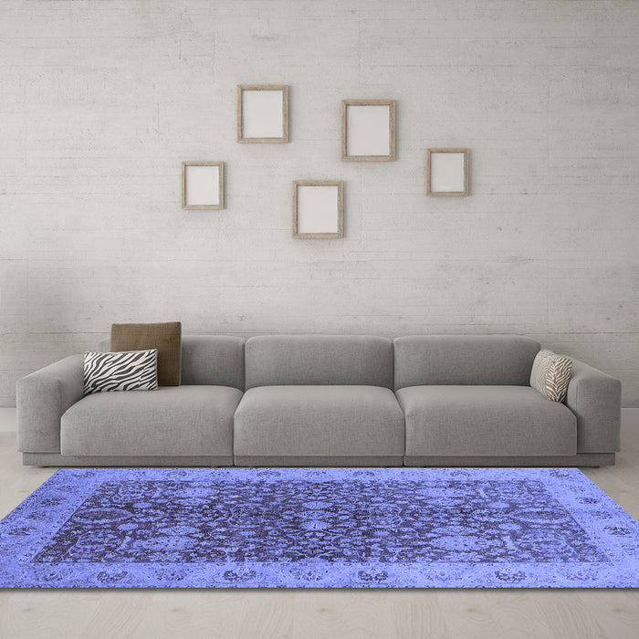 Machine Washable Oriental Blue Industrial Rug in a Living Room, wshurb3216blu