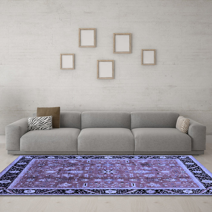 Machine Washable Oriental Blue Industrial Rug in a Living Room, wshurb3219blu