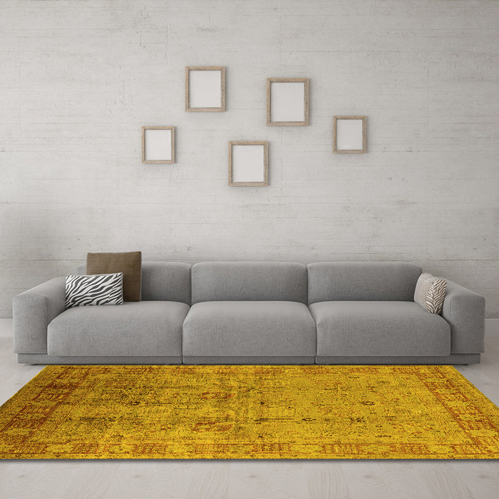 Machine Washable Oriental Yellow Industrial Rug in a Living Room, wshurb3221yw
