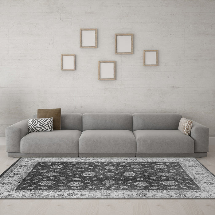 Machine Washable Oriental Gray Industrial Rug in a Living Room,, wshurb3223gry