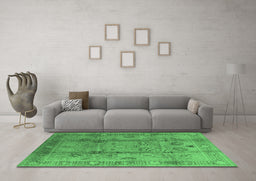Machine Washable Oriental Emerald Green Industrial Area Rugs in a Living Room,, wshurb3224emgrn
