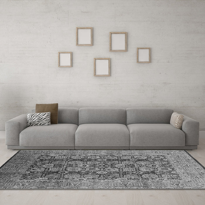 Machine Washable Oriental Gray Industrial Rug in a Living Room,, wshurb3225gry