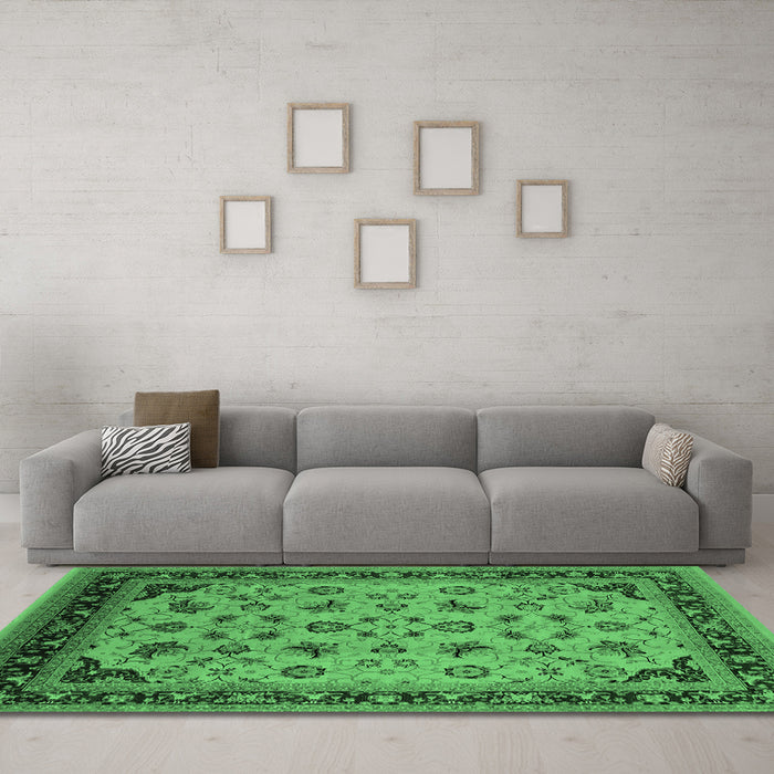 Machine Washable Oriental Emerald Green Industrial Area Rugs in a Living Room,, wshurb3226emgrn
